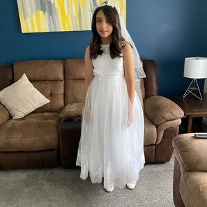 First communion dress and veil, size: 12-13Y